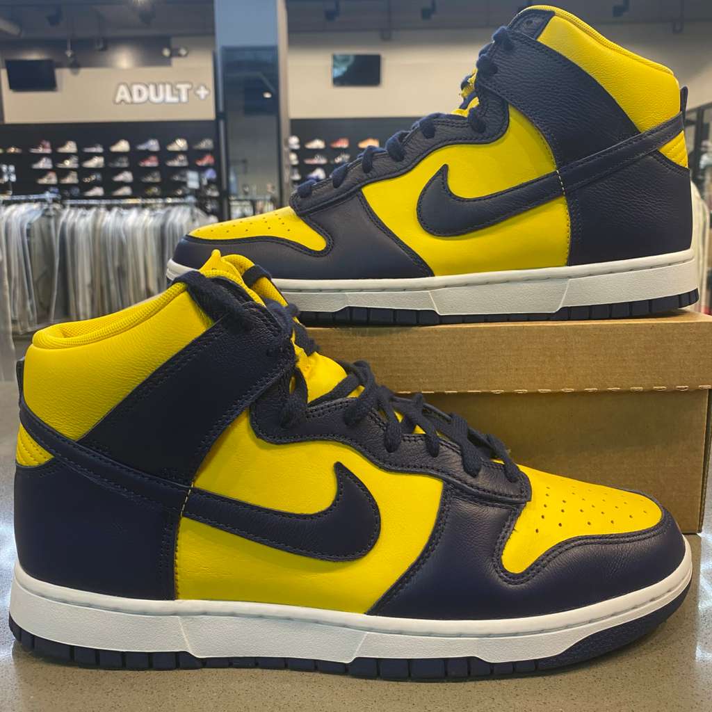 Nike Dunk High Michigan (2025) Size 12 HF3143-700 - Pre-Owned (Replacement Box)