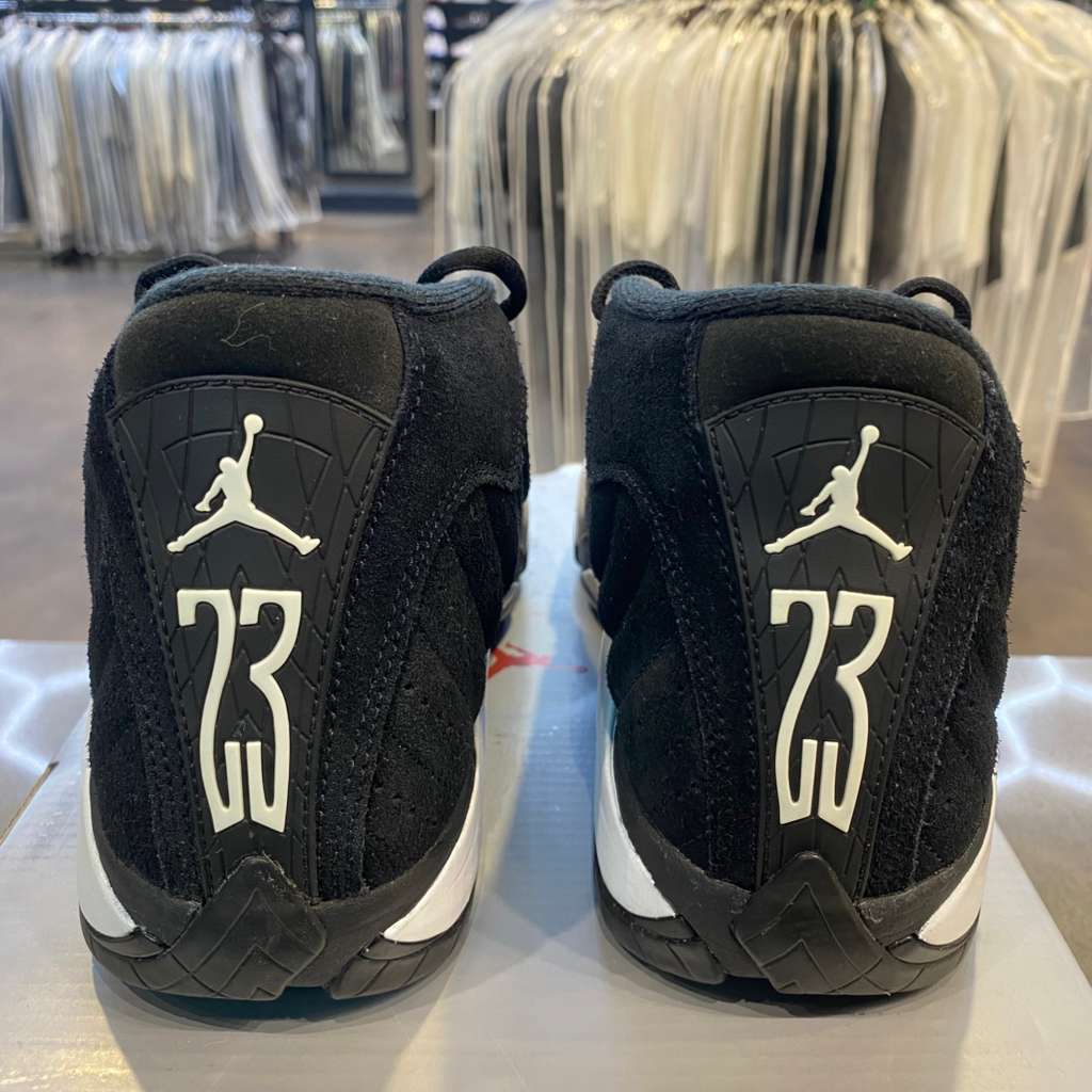 Jordan 14 Retro Black White Size 7M 487471-016 - Pre-Owned