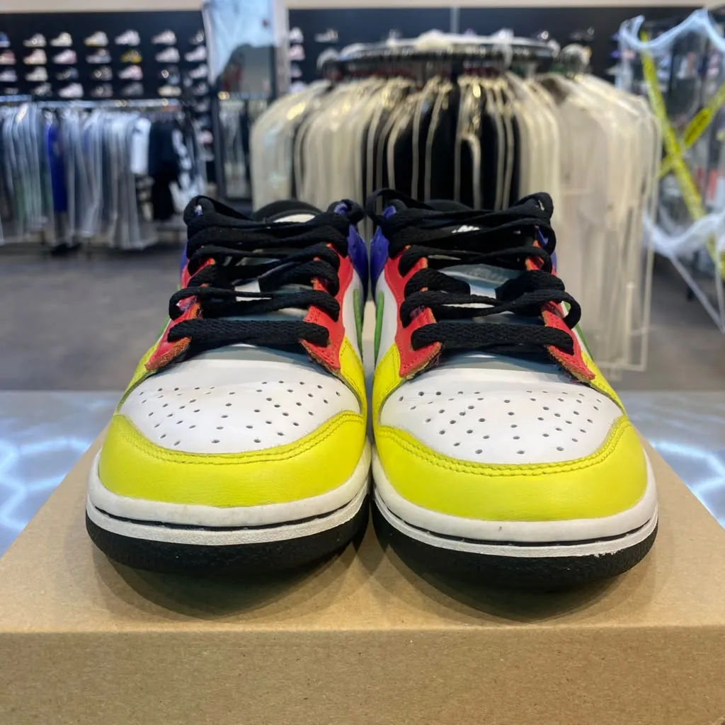 Nike Dunk Low Green Strike (Women's) Size 5.5W DD1503-106 - Pre-Owned (Replacement Box)