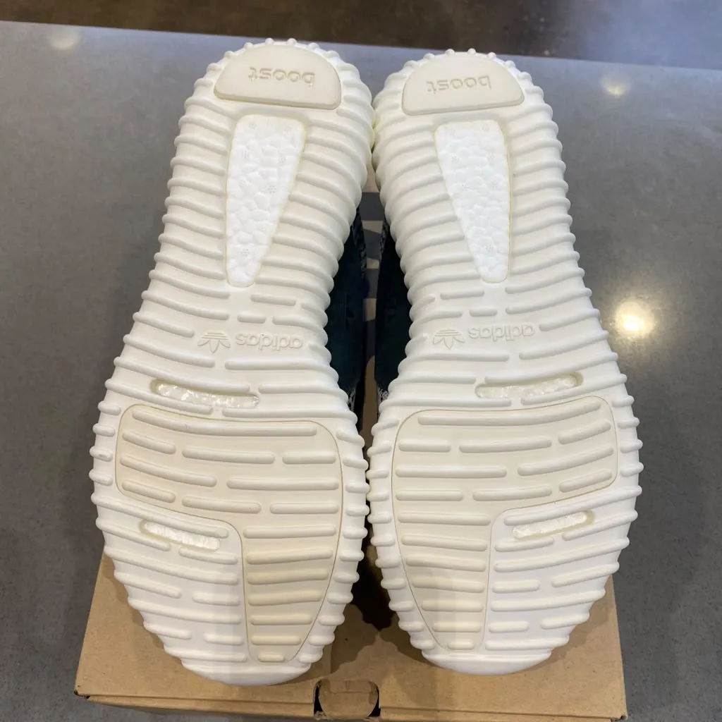 adidas Yeezy Boost 350 Turtledove (2022) Size 10 AQ4832 - Pre-Owned
