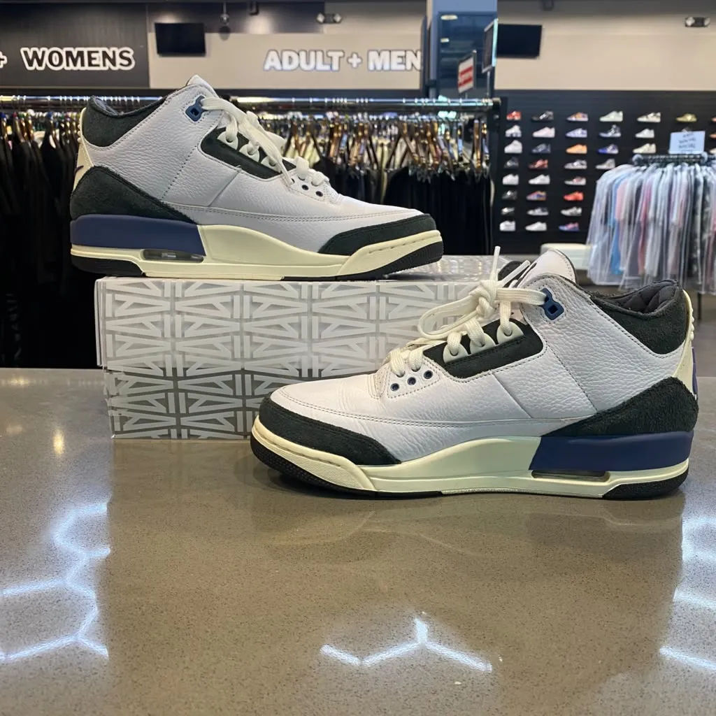Jordan 3 Retro OG SP A Ma Maniére Diffused Blue Size 9.5 HV8571-100 - Pre-Owned