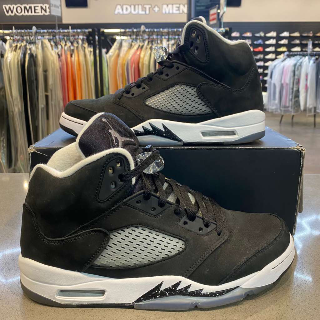 Jordan 5 Retro Moonlight (2021) Size 10 CT4838-011 - Pre-Owned