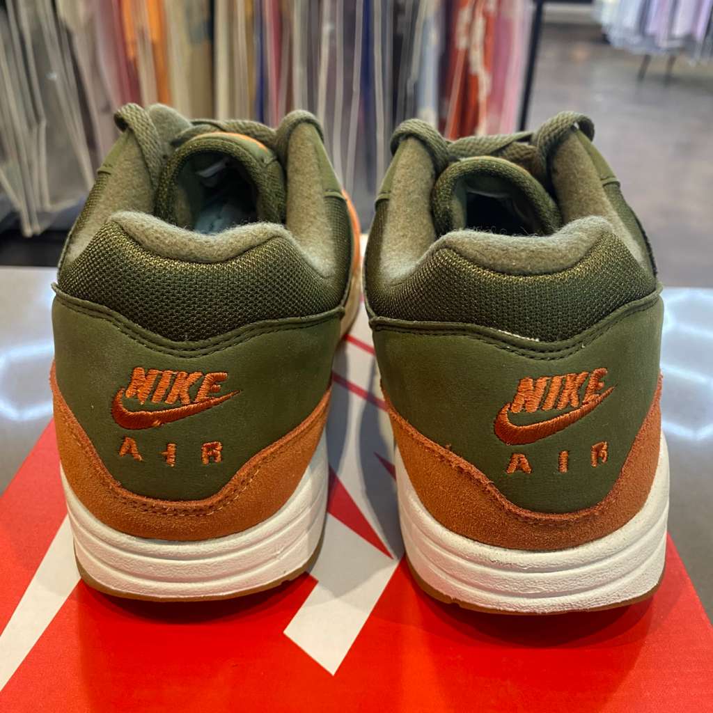 Nike Air Max 1 Olive Canvas Dark Russet - Pre-Owned