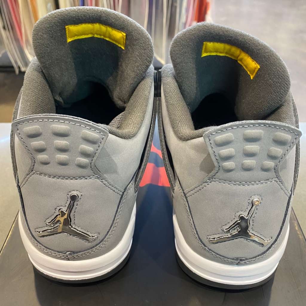 Jordan 4 Retro Cool Grey (2019) - Pre-Owned