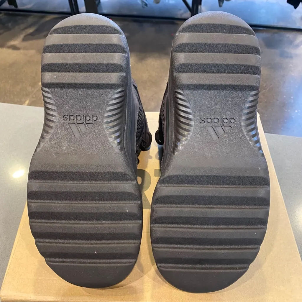 adidas Yeezy Desert Boot Oil Size 11 EG6463 - Pre-Owned