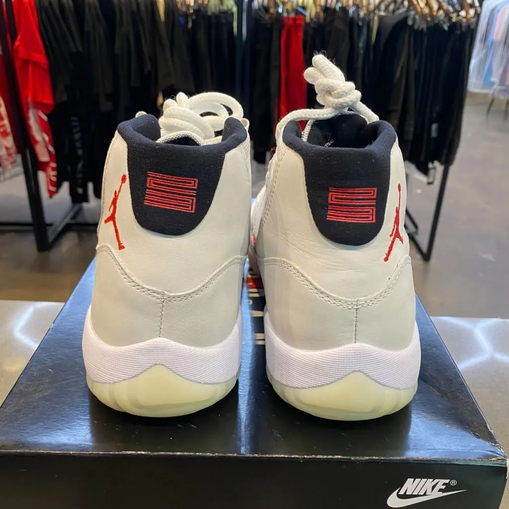 Jordan 11 Retro Platinum Tint Size 9.5 378037-016 - Pre-Owned