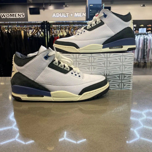 Jordan 3 Retro OG SP A Ma Maniére Diffused Blue Size 9.5 HV8571-100 - Pre-Owned