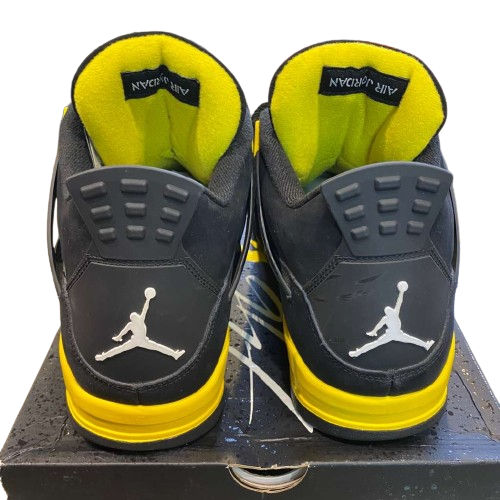 Jordan 4 Retro Thunder (2023) - Pre-Owned