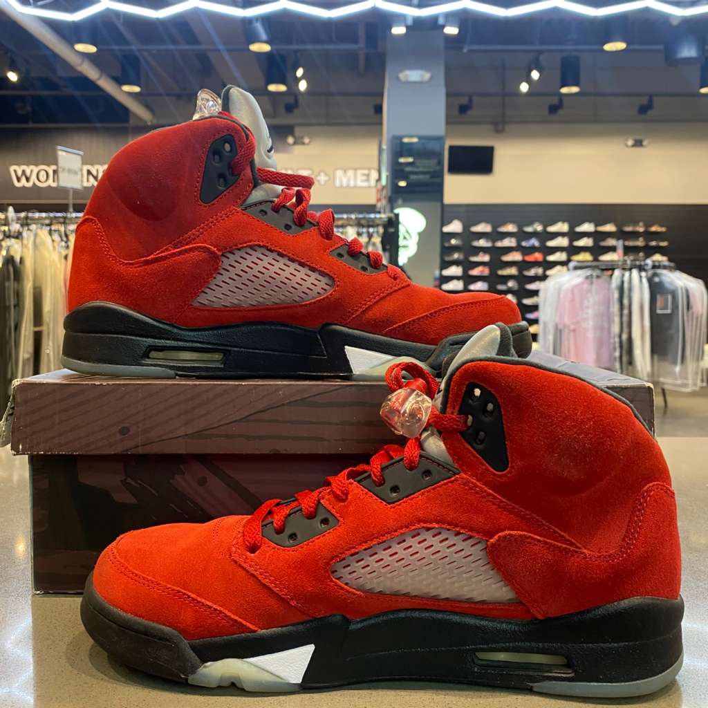 Jordan 5 Retro Raging Bull Red (2021) Size 11.5 DD0587-600 - Pre-Owned