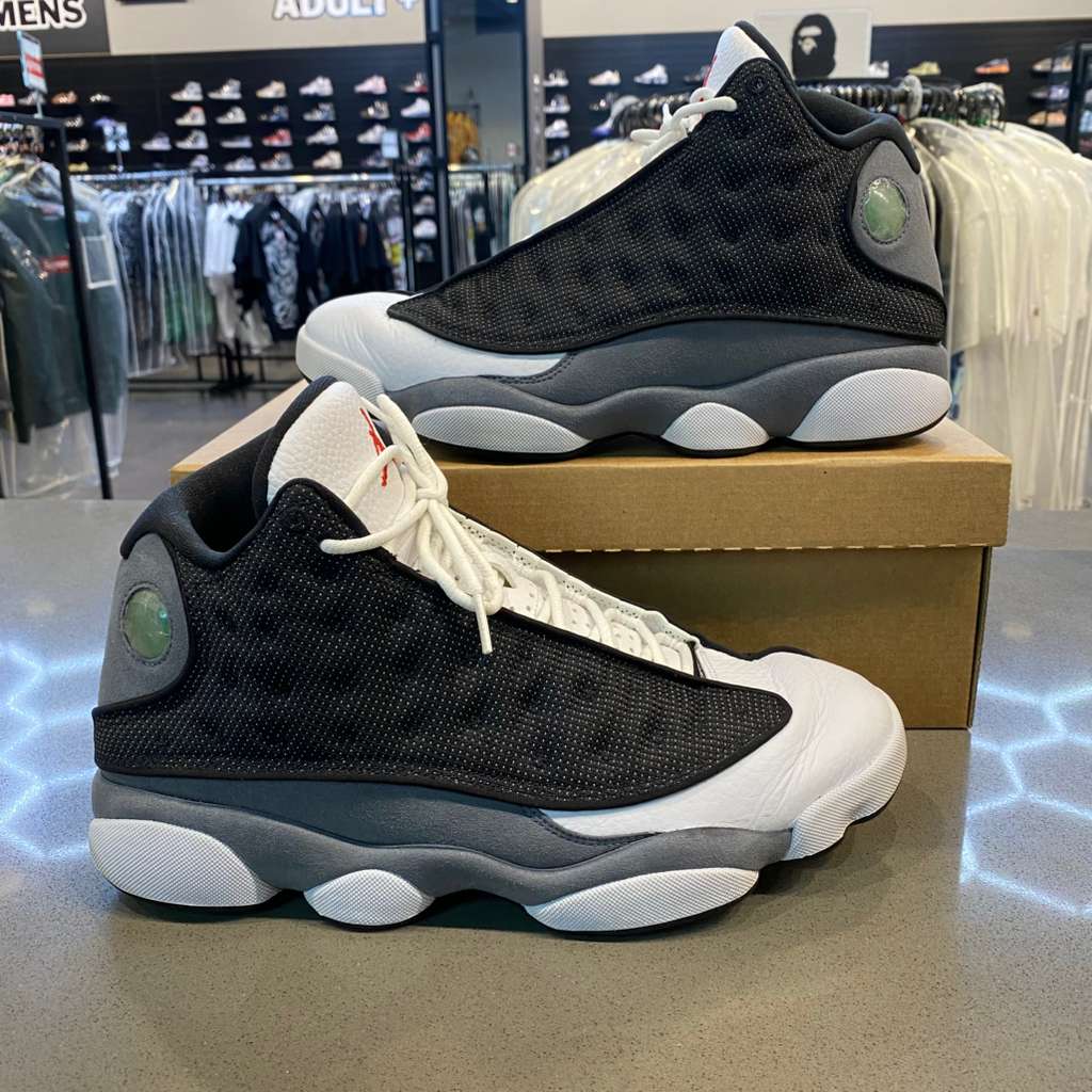 Jordan 13 Retro Black Flint Size 10.5 DJ5982-060 - Pre-Owned (Replacement Box)