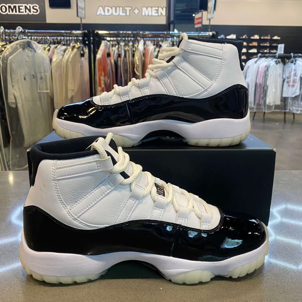 Jordan 11 Retro DMP Gratitude (2023) Size 9 CT8012-170 - Pre-Owned