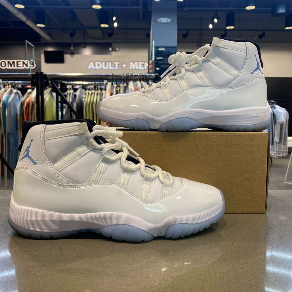 Jordan 11 Retro Legend Blue (2024) Size 8.5 CT8012-104 - Pre-Owned (Replacement Box)