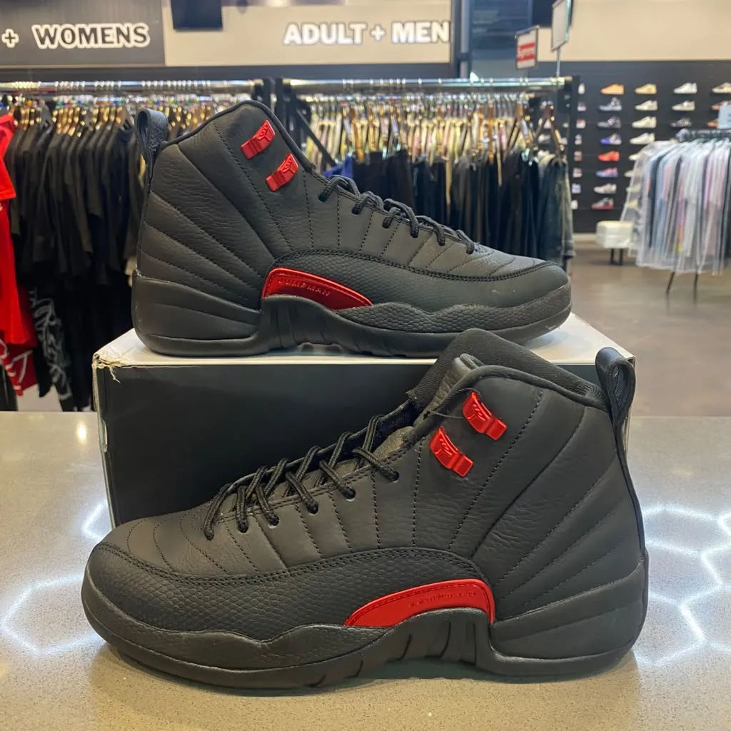 Jordan 12 Retro Bloodline (GS) Size 7Y 153265-003 - Pre-Owned