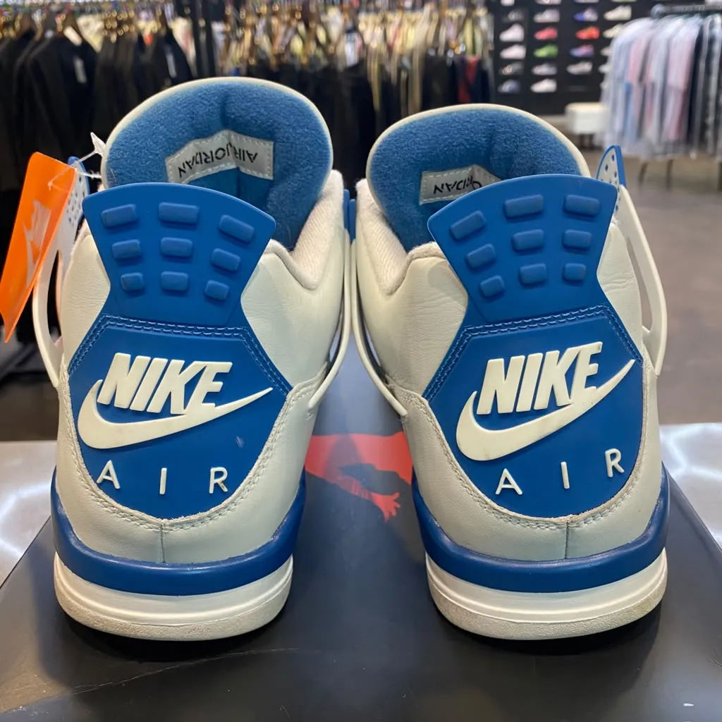 Jordan 4 Retro Military Blue (2024) Size 11 - Pre-Owned