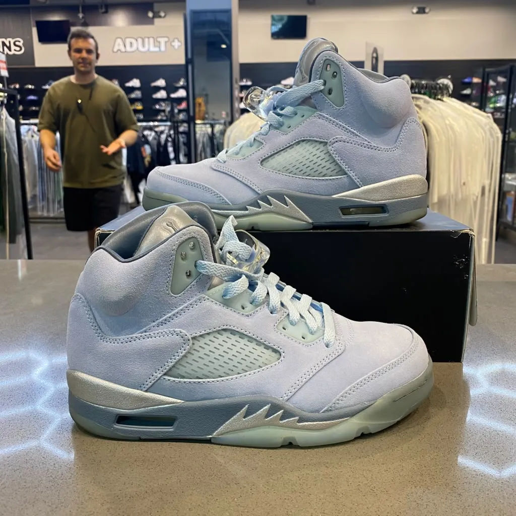 Jordan 5 Retro Bluebird (Women's) Size 7W DD9336-400 - Pre-Owned