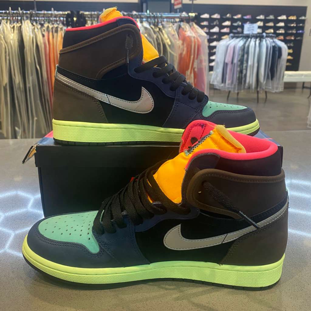 Jordan 1 Retro High Tokyo Bio Hack - Pre-Owned